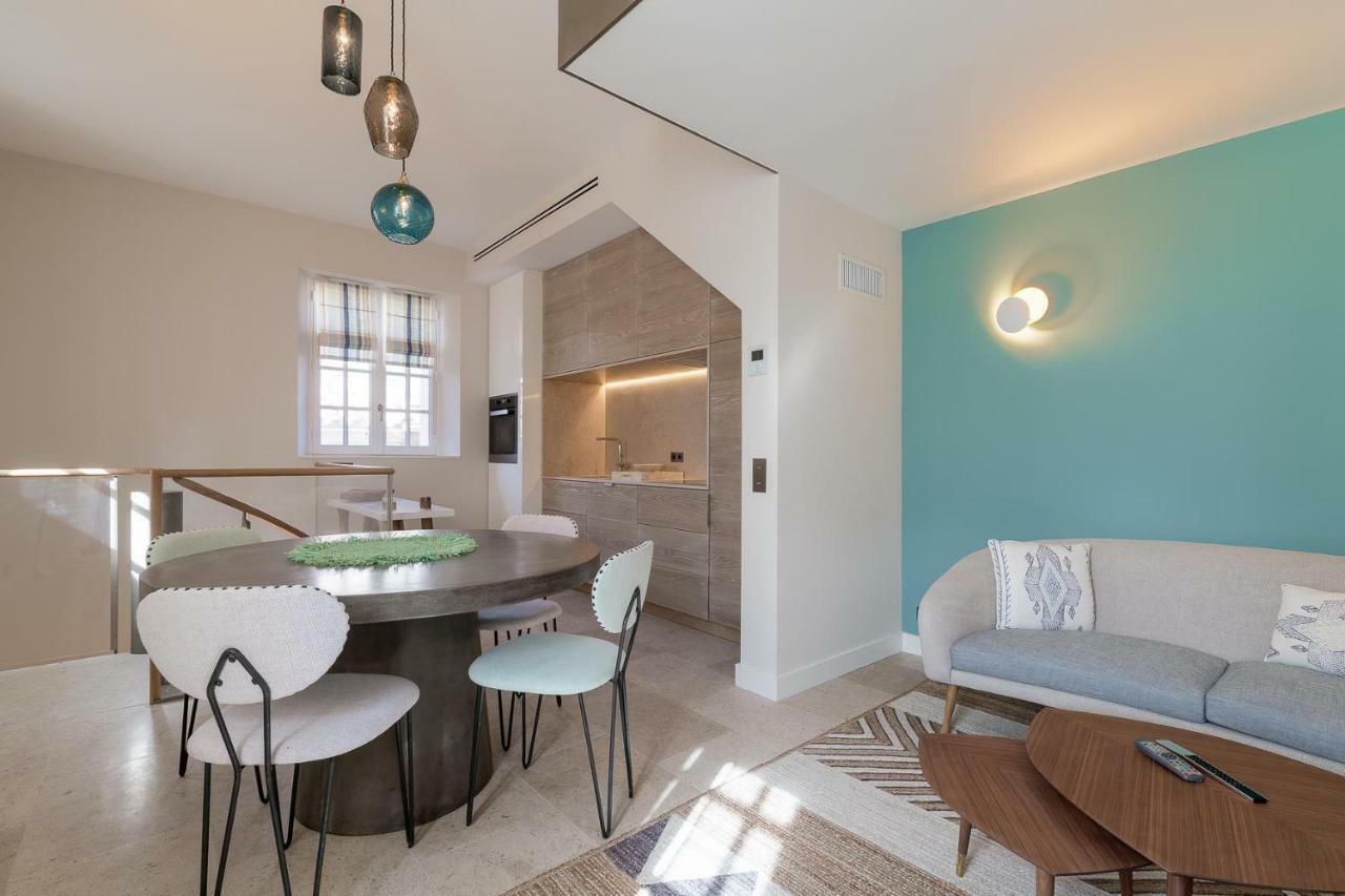 La Maison Du Portalet Saint Tropez Bagian luar foto